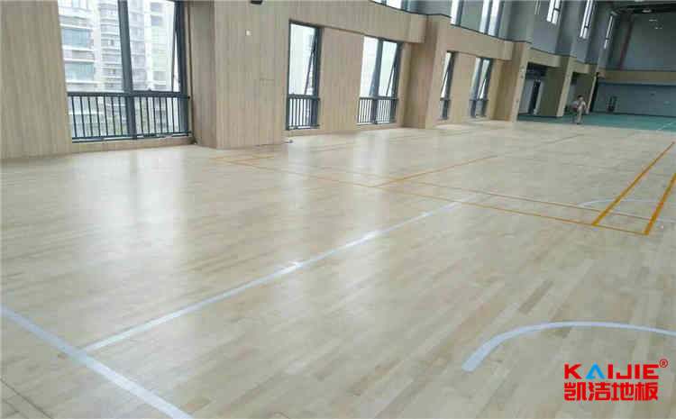 枫木木地板篮球馆翻新施工